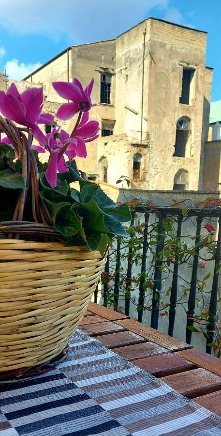 Il Balcone Di Carmine Appartement Napels Buitenkant foto